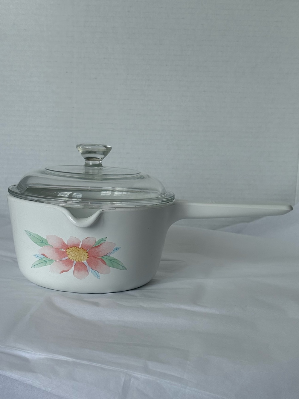 Vintage Corningware Pink Peony 1L Saucepan with Pour Spout and Pyrex Glass Lid